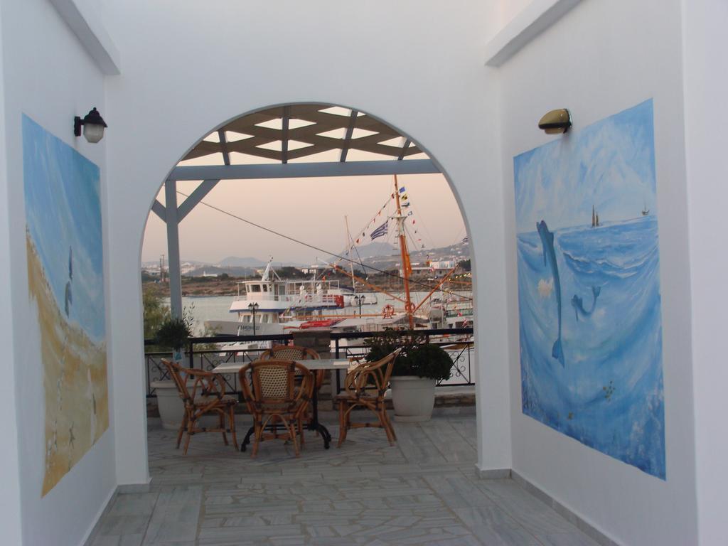 Akrogiali Studios & Rooms Antiparos Exterior photo